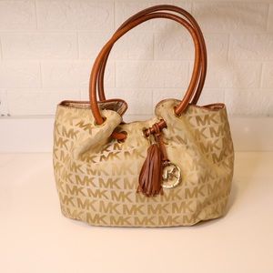 Women’s Michael Kors Purse
